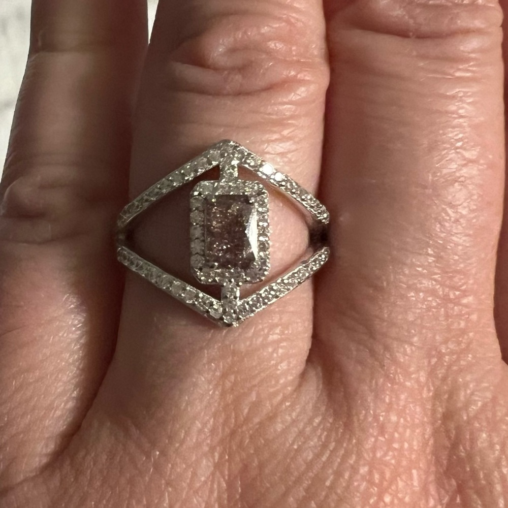 bomb party sterling silver and lab created morganite ring size 6